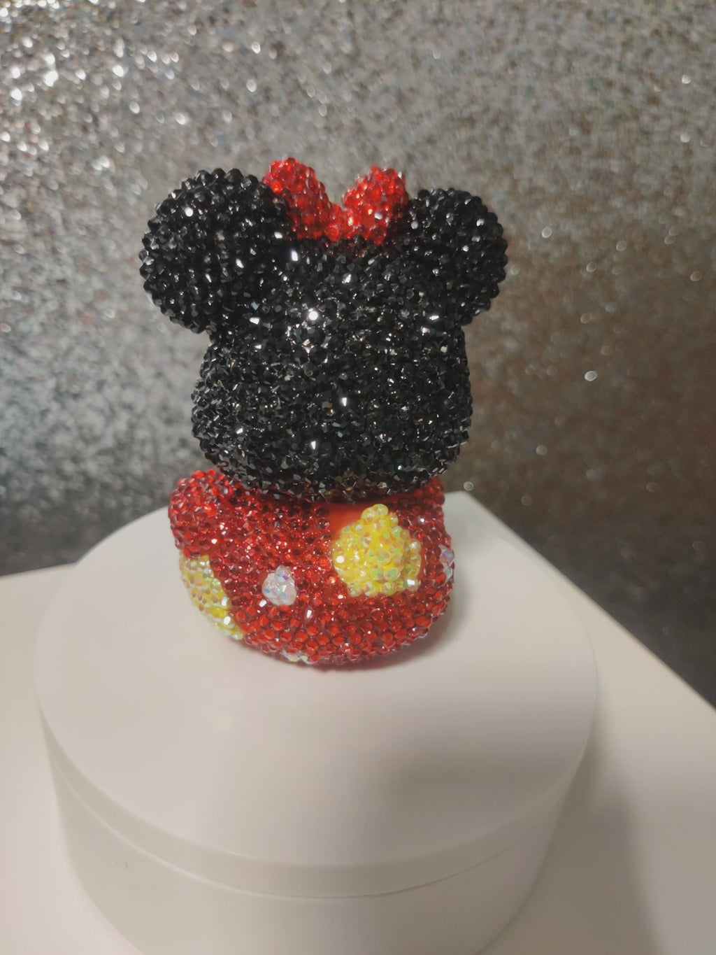 Rhinestone Minnie Duck